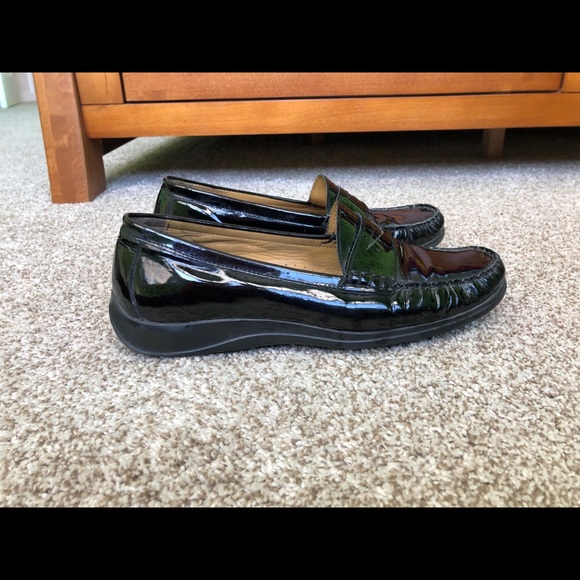 🛍Cole Haan Black Nike Air Patent Loafers - Picture 1 of 4